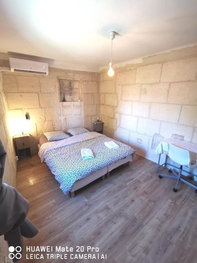 Charmante Maison En Provence Fontvieille Exterior foto